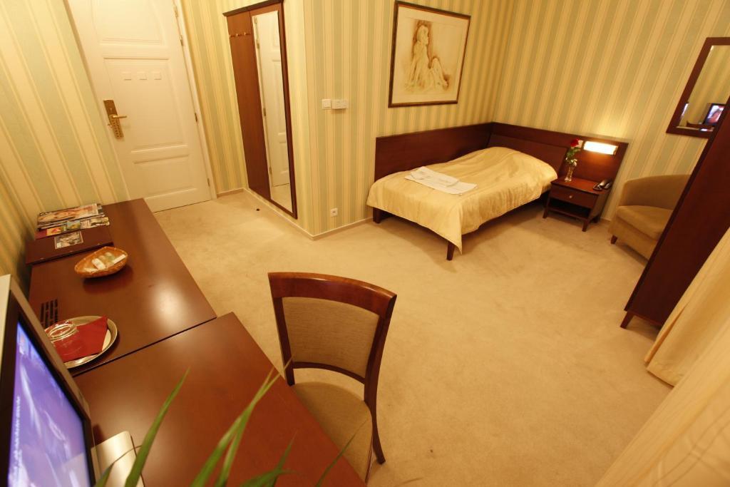 Hotel Sandor Pavillon Piest'any Habitación foto